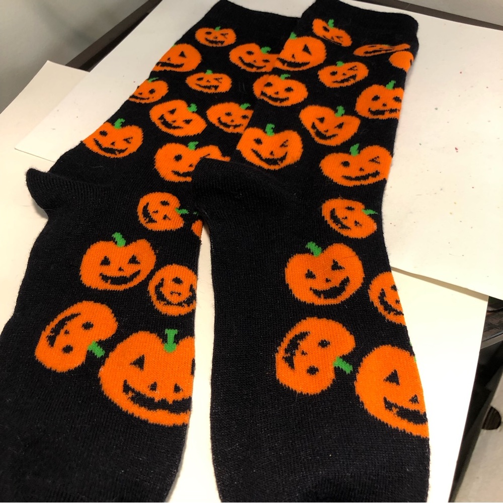 Spooky Sox Collection - Picture 4 of 9
